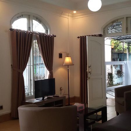 Ndalem Gorongan Guesthouse Maguwo Bagian luar foto