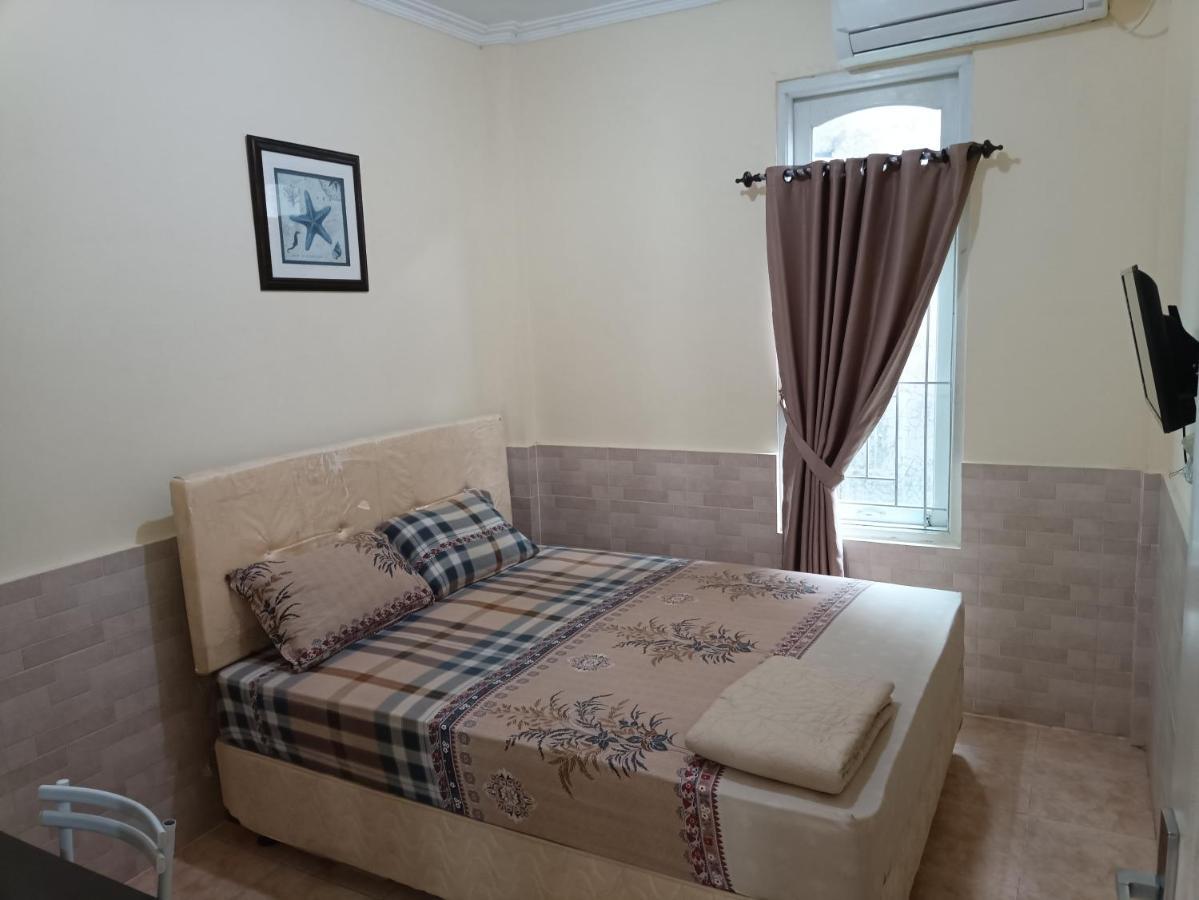 Ndalem Gorongan Guesthouse Maguwo Bagian luar foto